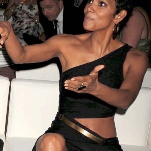 Halle Berry upskirt pic