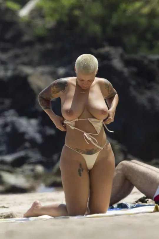 Amber Rose NUDE - The FULL Leaked Collection * PUSSY *